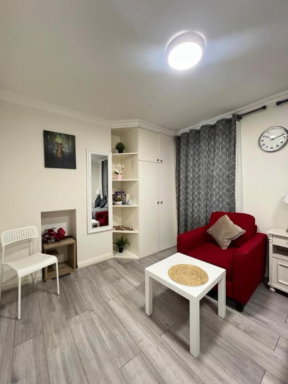 Apartment W3 *